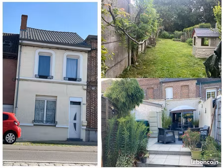 maison de ville mitoyenne à la sentinelle