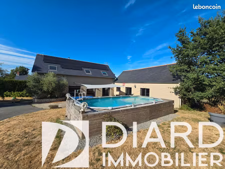 longère 6 pièces 184 m²