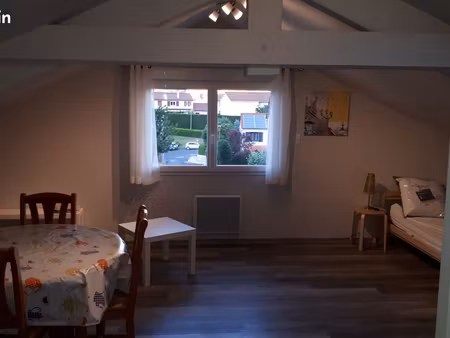 studio indépendant