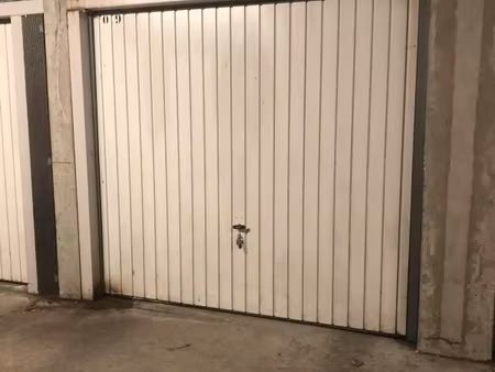 garage/box 13 m² echirolles