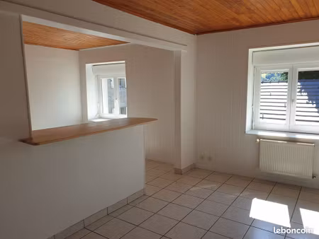 appartement t3 1er étage araules (10 min yssingeaux)