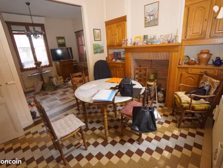 maison 5 pièces 84 m²