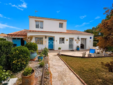maison 5 pièces 151 m²