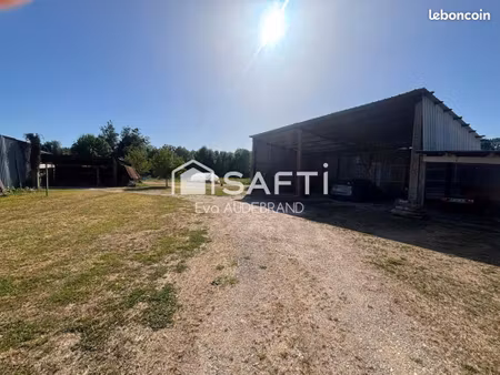 terrain 884 m² val du mignon