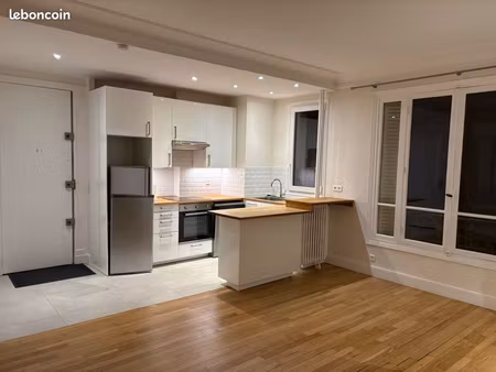grand studio à louer