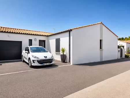 maison récente 96 m² - 3 chambres - garage - terrain 350 m² - ferrières