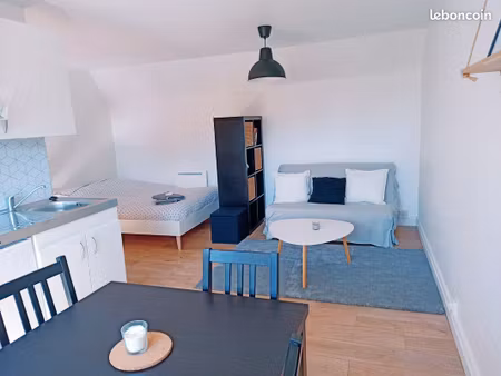 studio 25m2 - hypercentre de blois