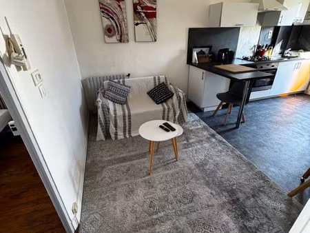 ? appartement t2 meublé – 44 m²
