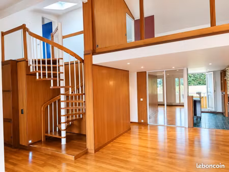 biarritz t4 en duplex de 120m²