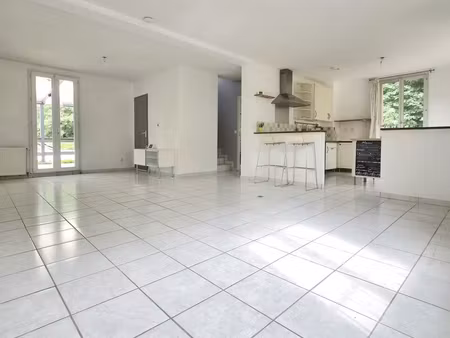 maison 5 pièces 108 m²