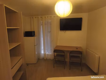 studio meublé