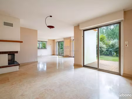 maison 6 pièces 150 m²