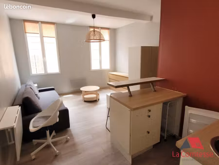 studio 1 pièce 23 m²