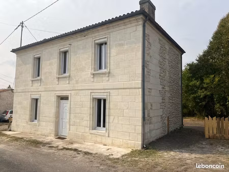 maison en pierre
