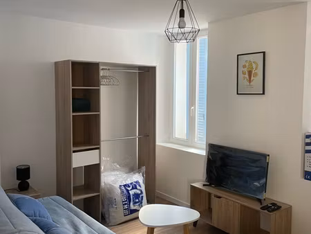 beau studio de 23m2 entièrement rénové