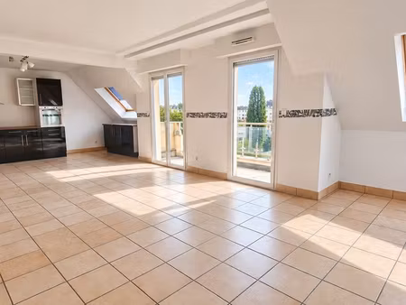 appartement 1 pièce 86 m²