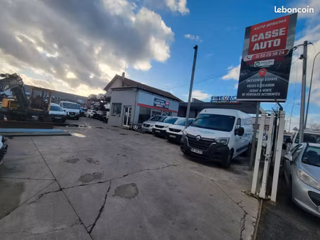 bail a vendre  terrain 2500m2 secteur automobile  moto  camion  garage  dépannage  carross