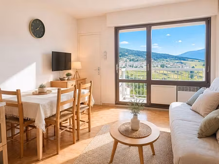 studio 1 pièce 26 m²