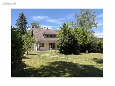 maison 6 pièces 127 m²