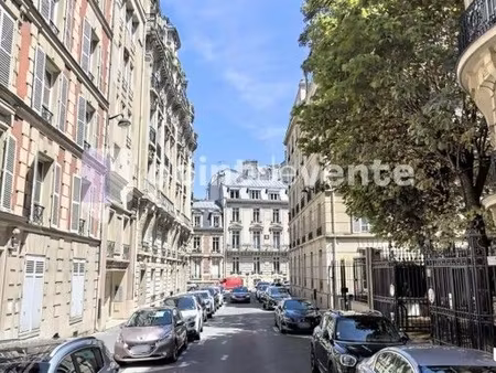 local commercial 140 m²
