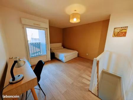 superbe appartement t2 meublé en duplex de 34m2 - foirail
