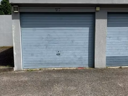 garage fermé – copropriété sécurisée – le pont-de-claix (38800) libre