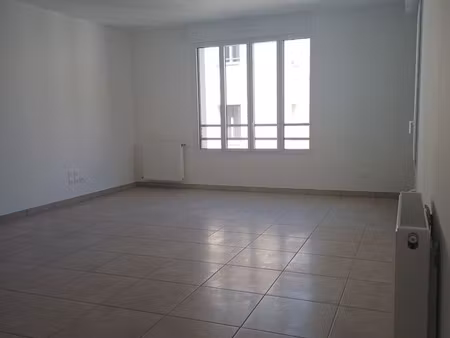 très beau t4 neuf - lyon 08è proche du quartier montplaisir