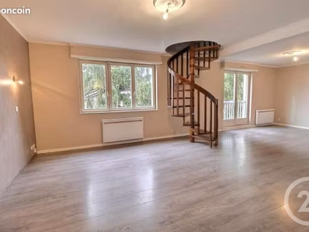 appartement 5 pièces 91 m²