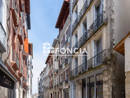 plateau de 50 m2 rue bourgneuf