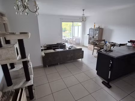 t3 de 65 79 m² – mérignac centre – résidence récente – terrasse8m2 – parking – dispositif 