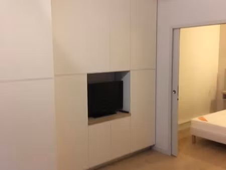 studio meublé à loué