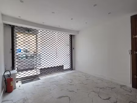 local commercial 36 m² nancy