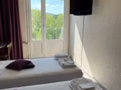 murs et fond d'un hotel bureau 19 chambres