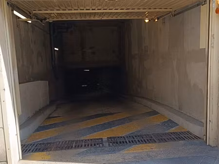parking à louer