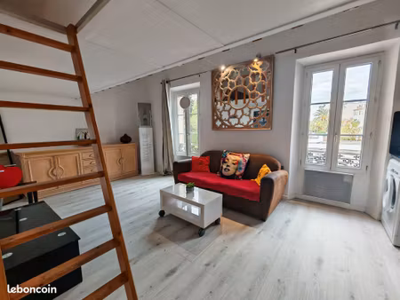 superbe appartement refait neuf lumineux 1et. centre cannes