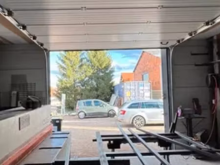 local commercial professionnel 100 m2 atelier artisan