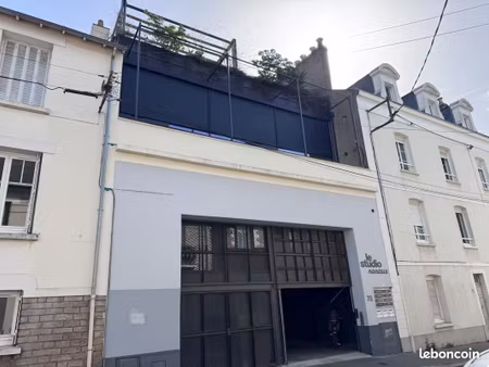 bureaux 322 m²
