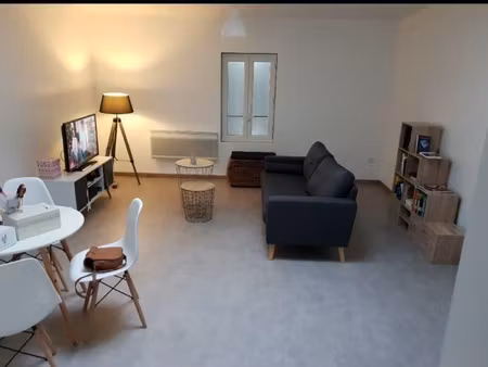 grand appartement t2 au centre de jarnac