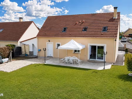 pavillon 5 pièces 130 m²