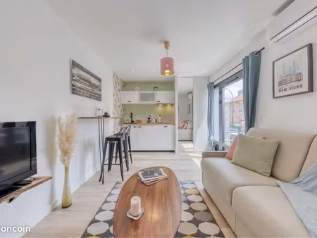 location studio meublé