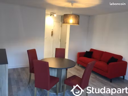 chambre 1 pièce 10 m²