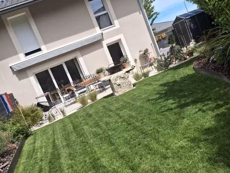 maison 80m² - 3 chambres - jardin plein sud de 140m² - dpe b - chevrier (74520)