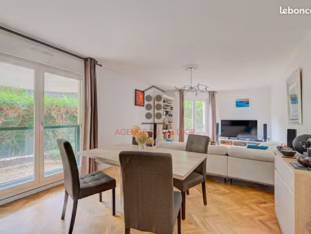appartement 3 pièces 75 m²