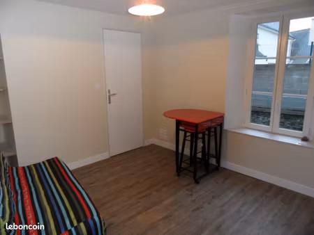 studio meublé 17 m² – rue sainte catherine – laval
