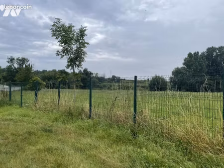 terrain 9037 m² esnes
