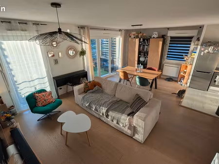 appartement 3 pièces avec balcon - 77m2 - le petit quevilly (76140)