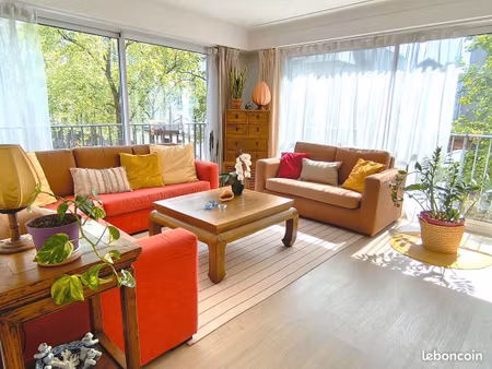 appartement t4/t5 avec balcon  cave et ascenseur  parking sécurisé en sus possible