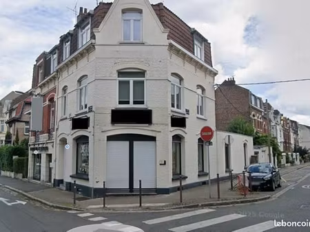 local commercial 85 m²