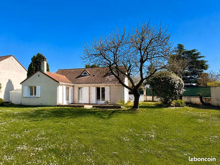 maison 7 pièces 120 m²