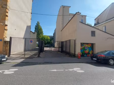 garage/box 14 m² lyon 9e arrondissement